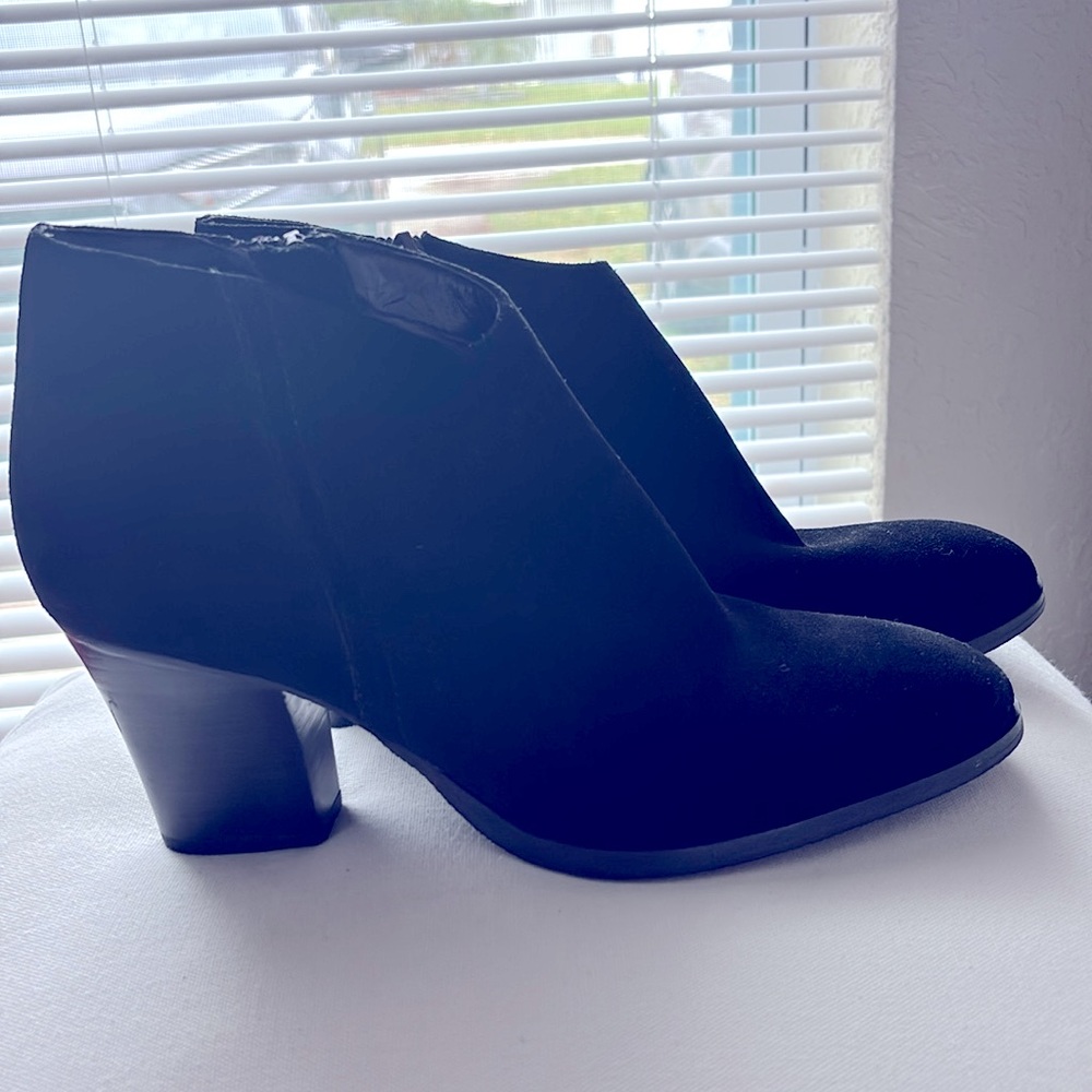 Black ankle boots